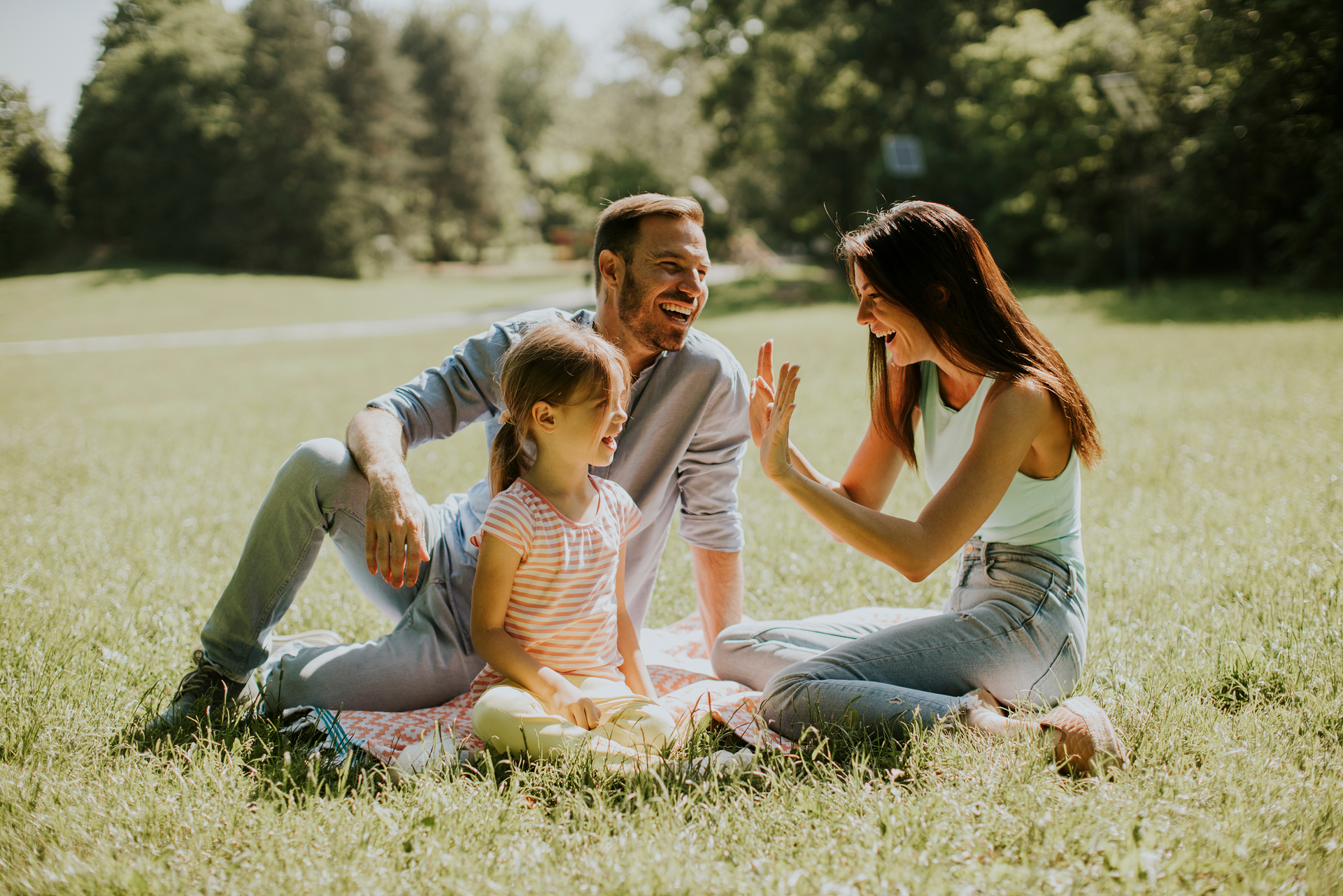 Família feliz no parque do Viva Verde